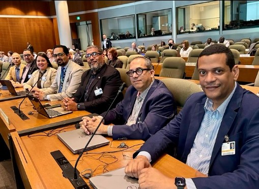 En el marco de la Cuarta Reunión del Panel de Ciberseguridad de la OACI (CYSECP/4), el Embajador Bartolomé Pujals participó junto a los equipos técnicos de las Direcciones de Tecnología de la Información del IDAC y del CESAC, representando al Estado dominicano en este espacio clave para la gobernanza digital del sector aeronáutico. 
