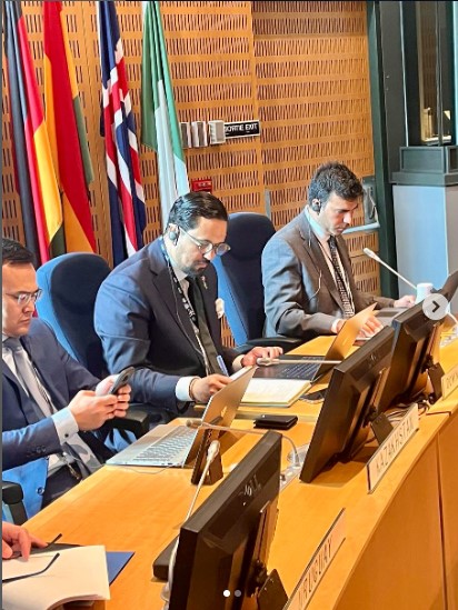 El Embajador Pujals ha participado en las reuniones del 235.º período de sesiones del Consejo, como Estado Observador. El día de hoy, estuvo presente durante la última sesión previa al 42.º período de sesiones de la Asamblea General.